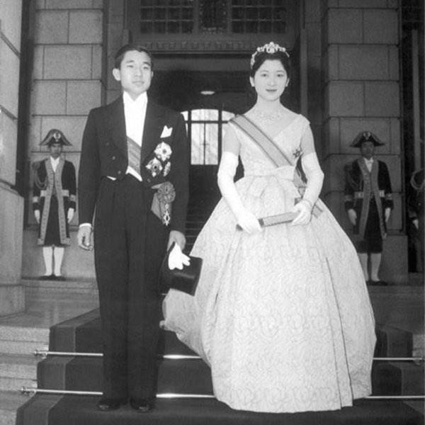 【昭和時代!】昭和34年:皇太子與美智子戀愛結婚!1500萬台電視收看婚禮實況轉播?!
