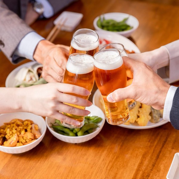 疫情下的日本餐飲業：速食店、居酒屋、牛丼店、家庭餐廳，誰復甦最快？